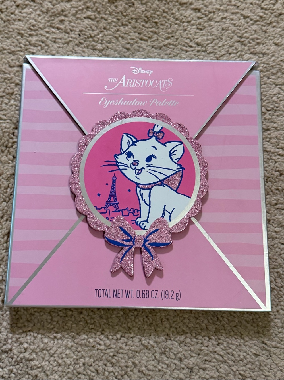 Disney The Aristocats Marie eyeshadow palette by Taste Beauty 16 shades